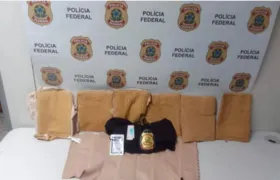 Jovem paraguaia é presa com 2,6 quilos de cocaína na cinta corporal, no Galeão