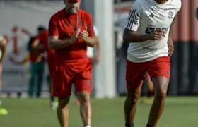 Bruno Henrique recebe alta médica e inicia os trabalhos com a preparação física do Flamengo