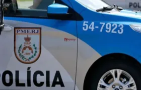 Marido de aluna esfaqueia e ateia fogo em carro de professor