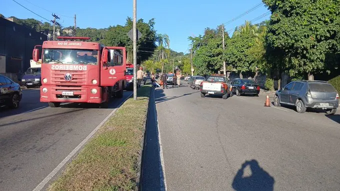 Acidentes dão nó no trânsito de Niterói