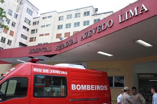 O motociclista foi levado para o Hospital Estadual Azevedo Lima