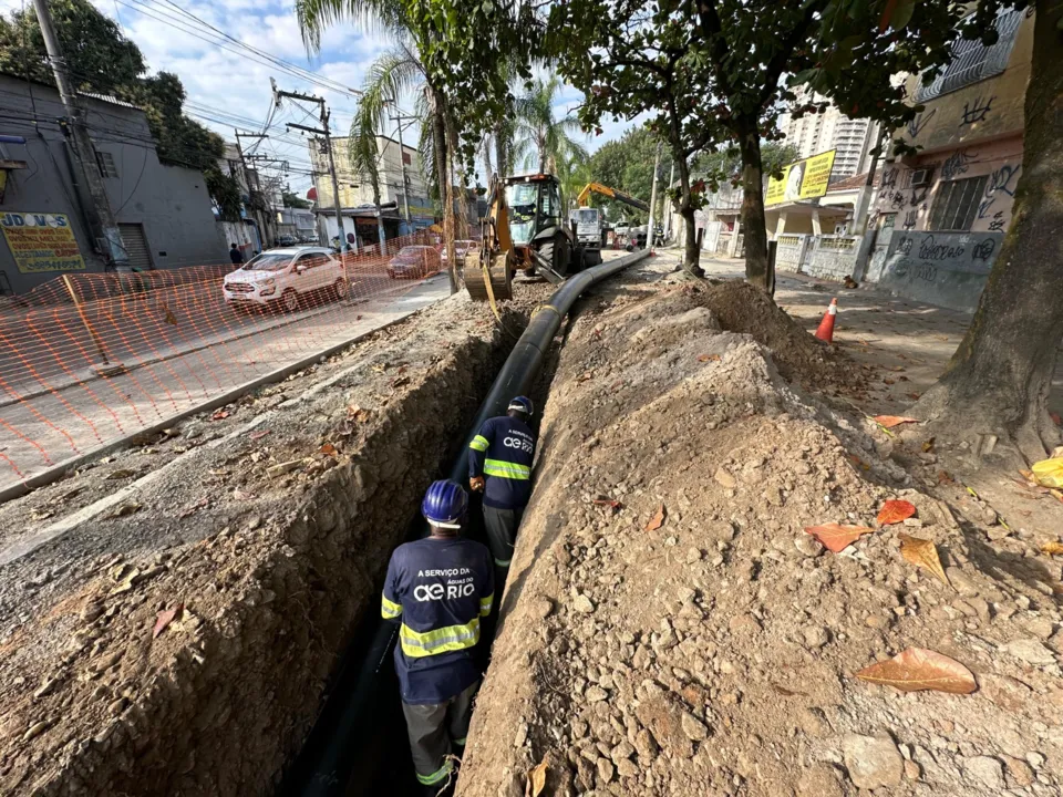 Com o sistema em funcionamento, aproximadamente 7 milhões de litros de esgoto por dia, o equivalente a três piscinas olímpicas, serão tratados