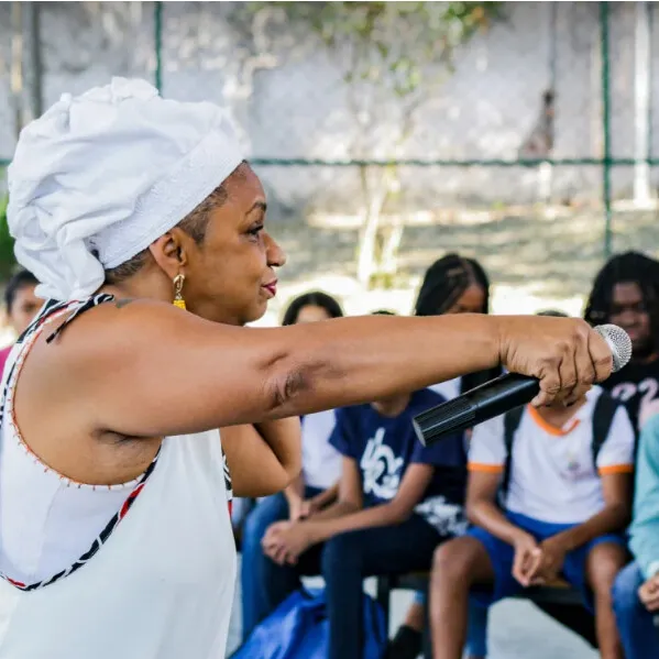 O grupo tem como base a busca pela ancestralidade