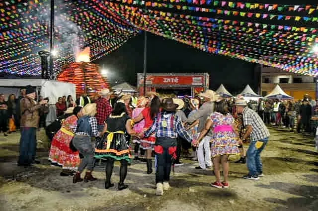 Entre os dias 28 e 30 de junho, a festa acontece na Rua Hélio Guapyassu de Sá (antiga 66), próximo à Estrada dos Cajueiros, em Itaipuaçu