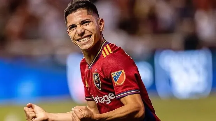 Atleta jogou a última temporada pelo Real Salt Lake, dos EUA