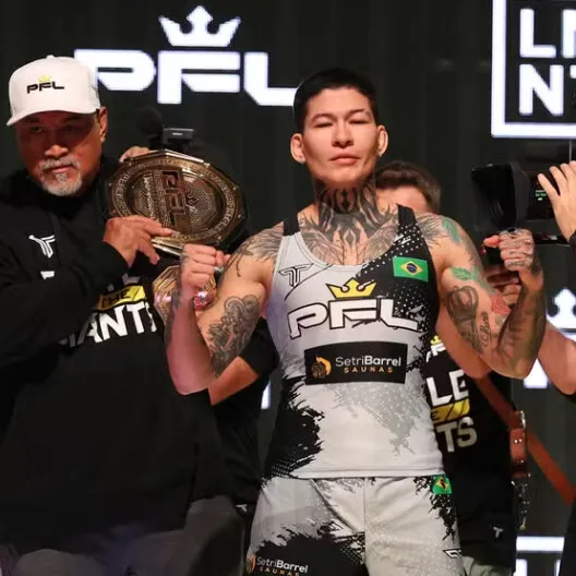 Larissa Pacheco campeã da PFL