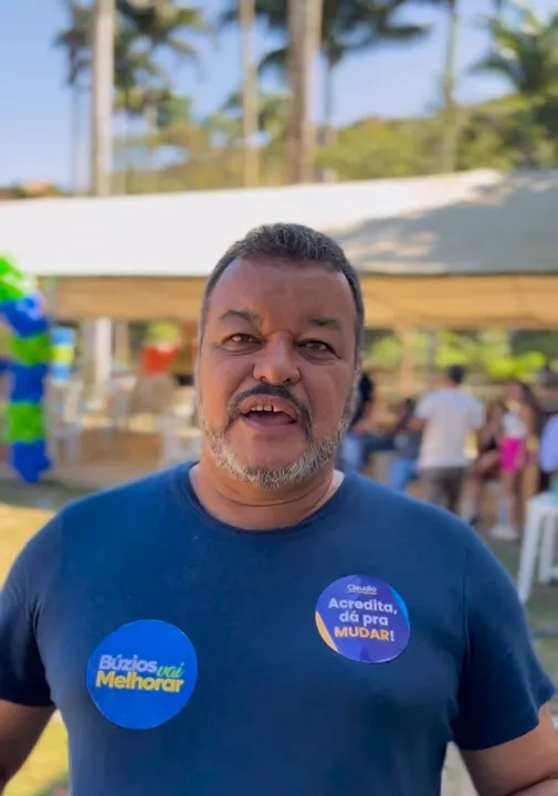 Candidato estaria oferecendo dinheiro em troca de votos