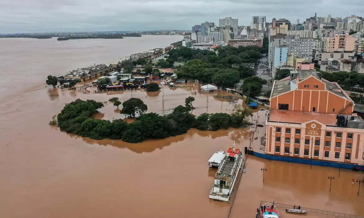 Previsão é de que temporais continuem neste domingo (05)