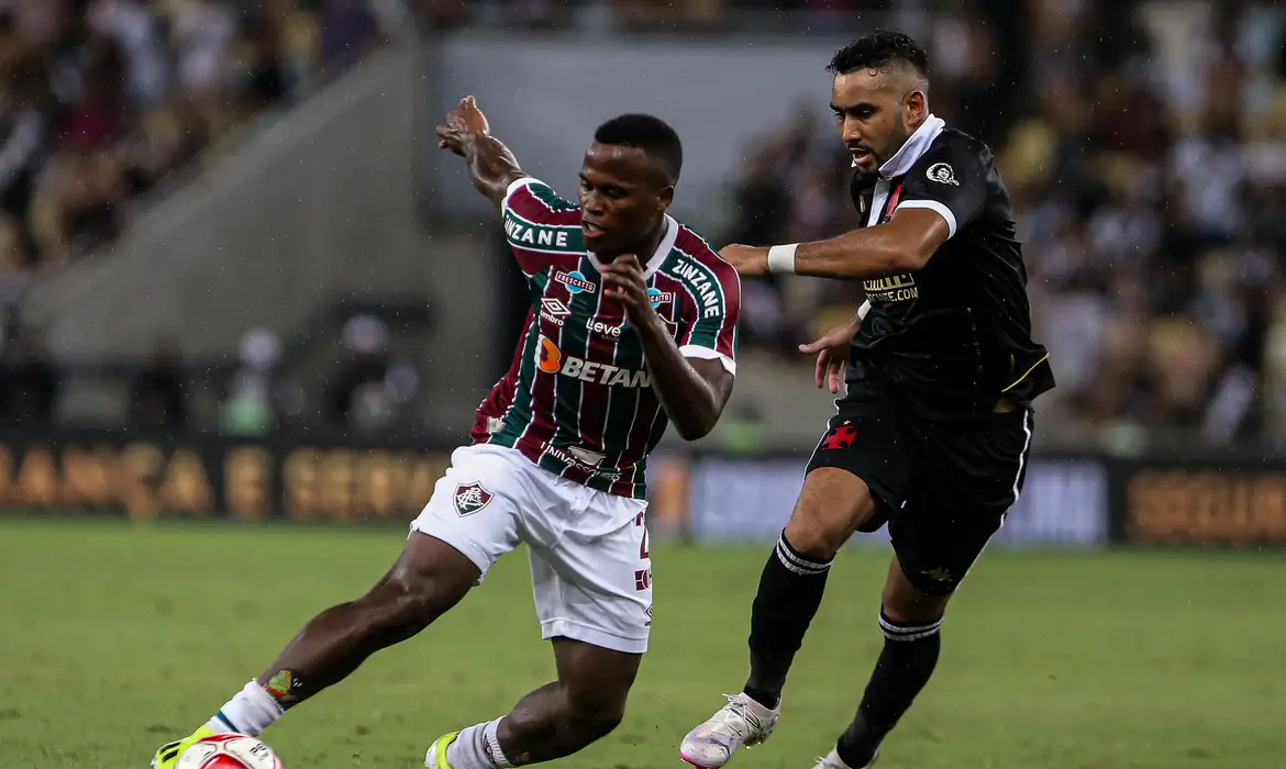 O mandante tricolor busca a primeira vitória no Brasileirão