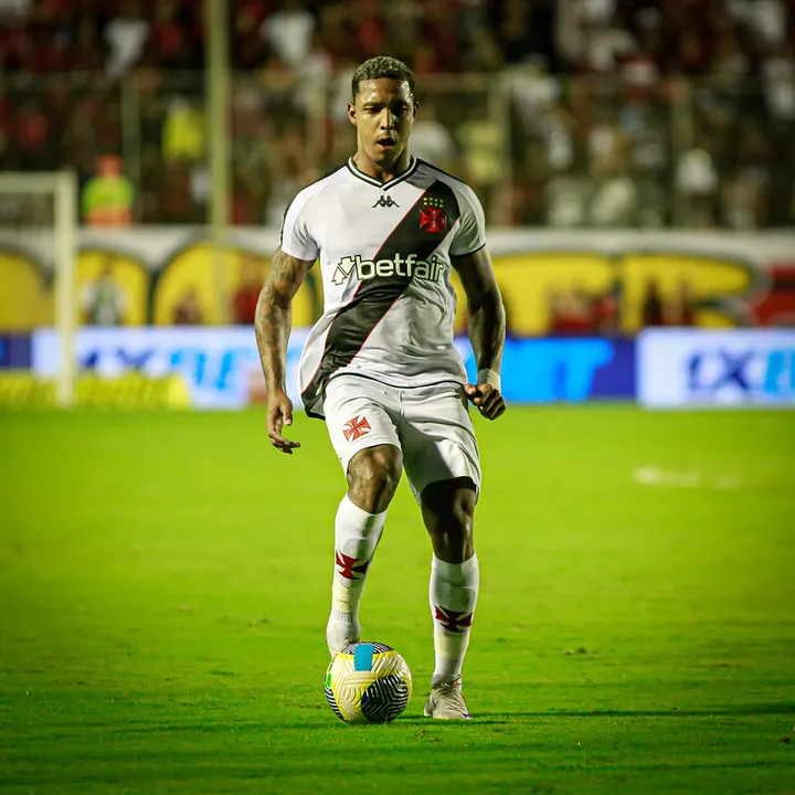 David é o único dos jogadores em fim de contrato no Vasco que já tem sua situação resolvida