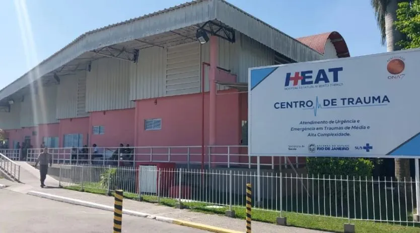 A vítima foi rapidamente socorrida e encaminhada ao Heat, no Colubandê