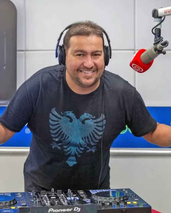 DJ Caverna, que era torcedor fanático do Fluminense, morreu após sofrer um infarto