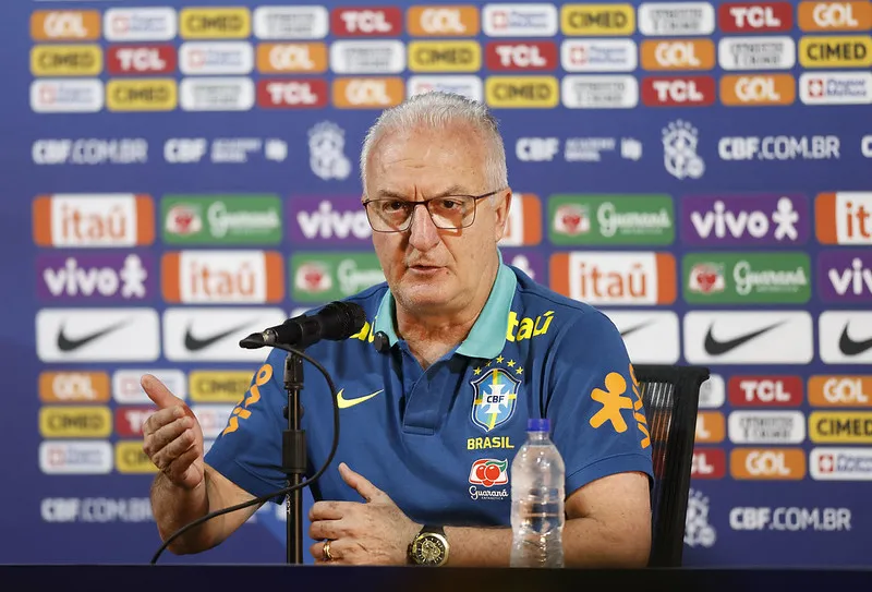 Dorival Júnior convocou a Seleção para os próximos jogos das Eliminatórias