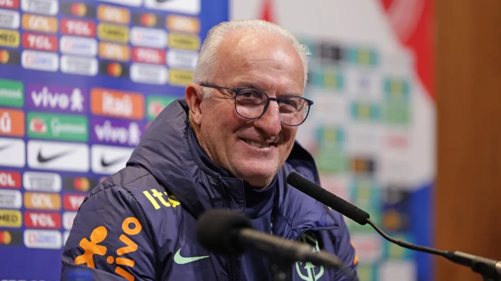 Dorival Júnior em entrevista coletiva explica as mudanças na escalação da seleção brasileira