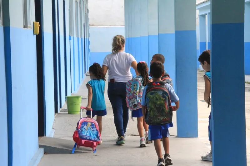 Ainda no primeiro semestre deste ano, os bairros Jardim Bom Retiro e Almerinda vão ganhar duas novas creches da Prefeitura de São Gonçalo