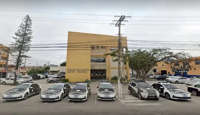 Após resistir à prisão, suspeito foi capturado e levado para a 126ª DP (Cabo Frio)