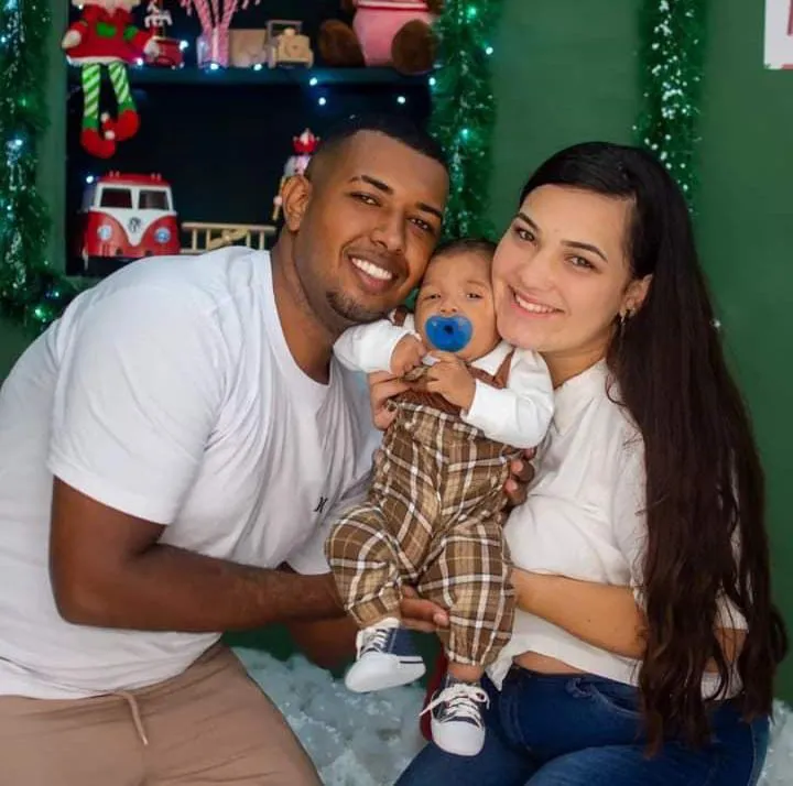 Filipe, de 24, Rayssa e o bebê Miguel Filipe foram assassinados a tiros