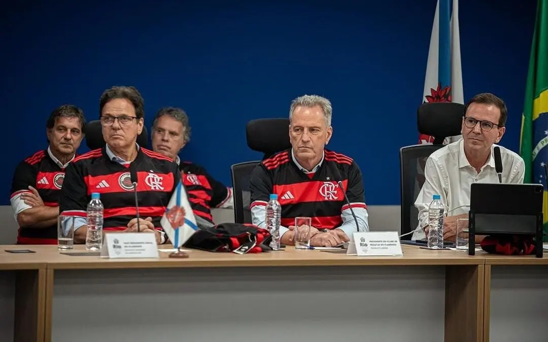 Presidente do Flamengo participou da solenidade; previsão é de que estádio fique pronto em 2029