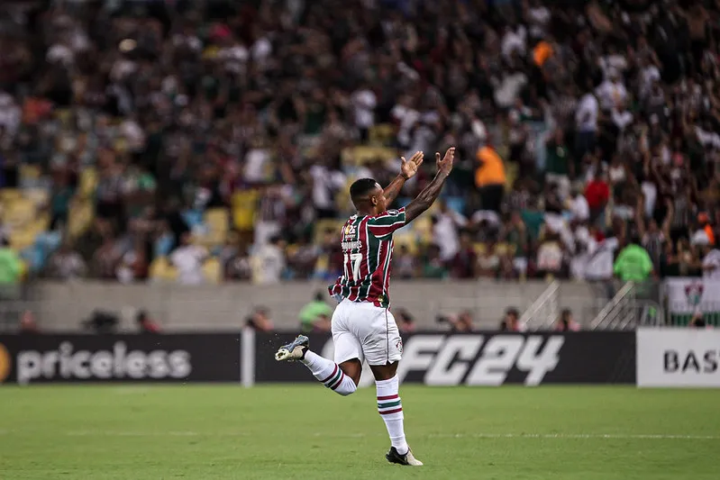 Tricolor venceu e assumiu liderança