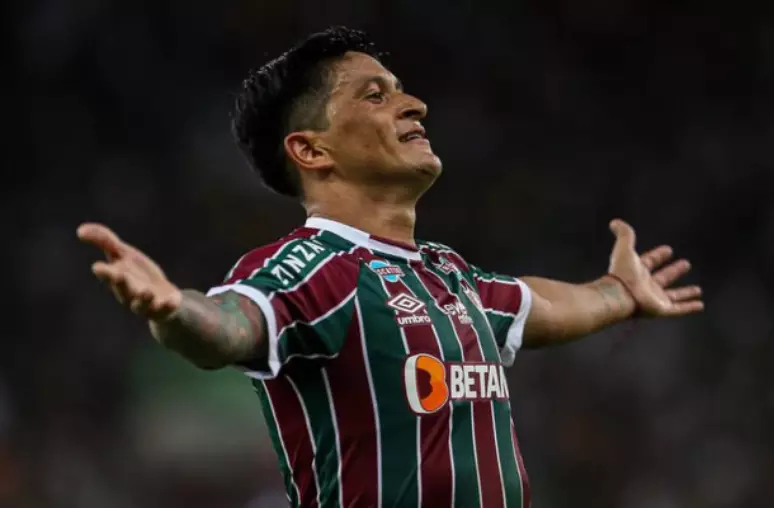 Fluimense venceu e manteve liderança