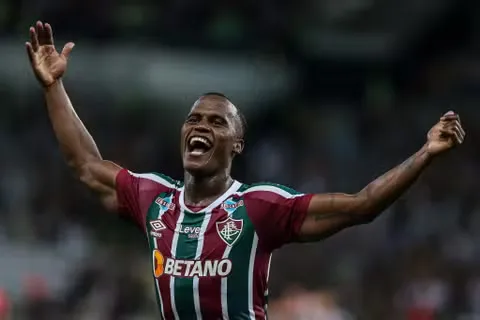 Arias fez o gol do Fluminense