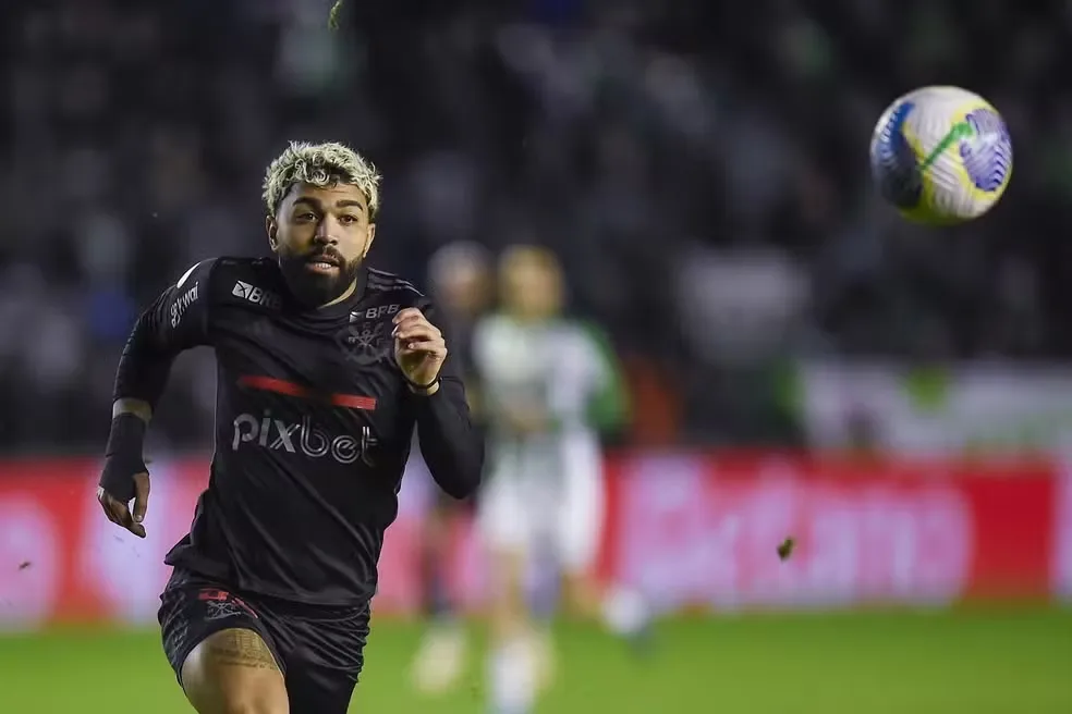 Gabigol recusa renovação de contrato com Flamengo