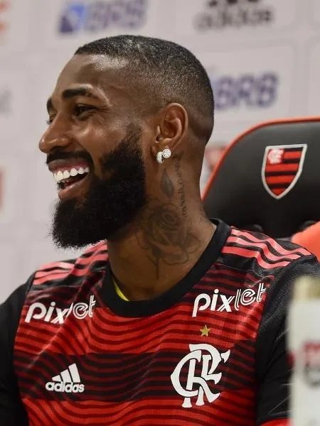 Nos próximos dias o Flamengo terá jogos importantes e precisa do elenco completo