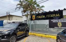 As jovens foram levadas à Delegacia de Polícia Federal