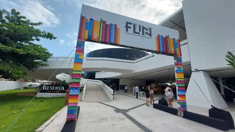 Festa Literária Internacional de Niterói acontece no espaço do Reserva Cultural, em São Domingos