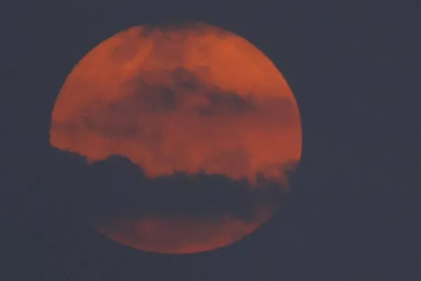Lua Cheia Rosa poderá ser vista em todo o país