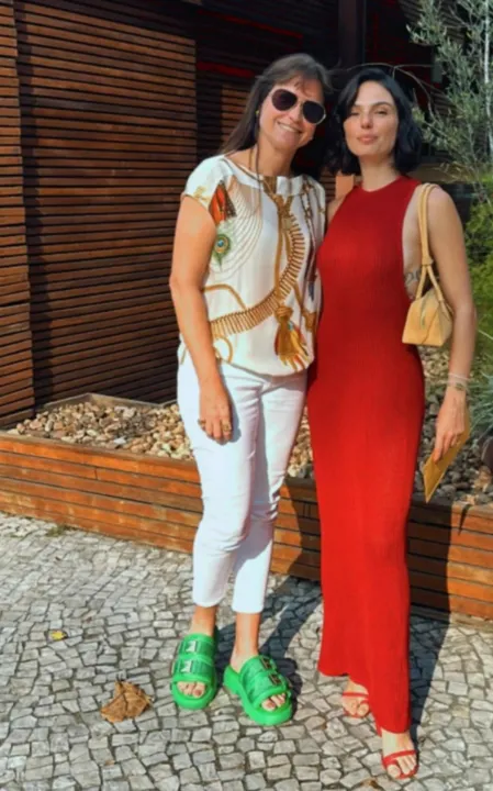 Isis Valverde e sua mãe Rosalva Nable