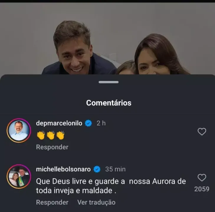 "Que Deus livre e guarde a nossa Aurora de toda inveja e maldade", escreveu Michelle