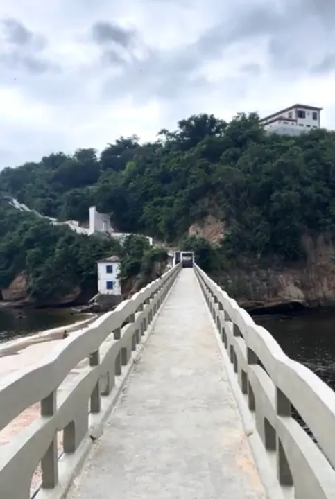 Imagem ilustrativa da imagem Muito além de um ponto fotográfico: a alma viva e versátil da ponte de Boa Viagem