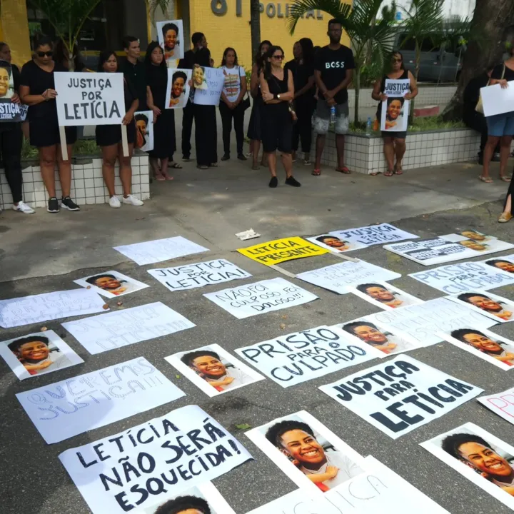 Família realizou manifestação nesse domingo