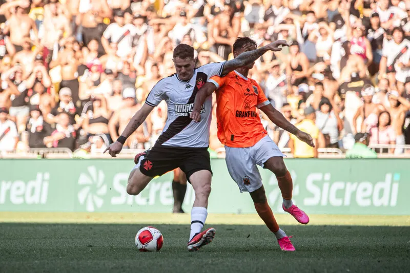 Laranjão da Baixada levou a melhor, com gol de Bill