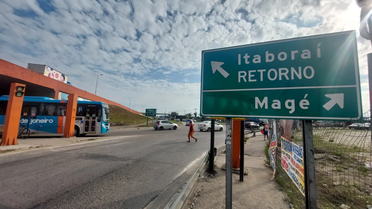 O projeto original de obras inclui a construção de uma terceira pista na BR-101