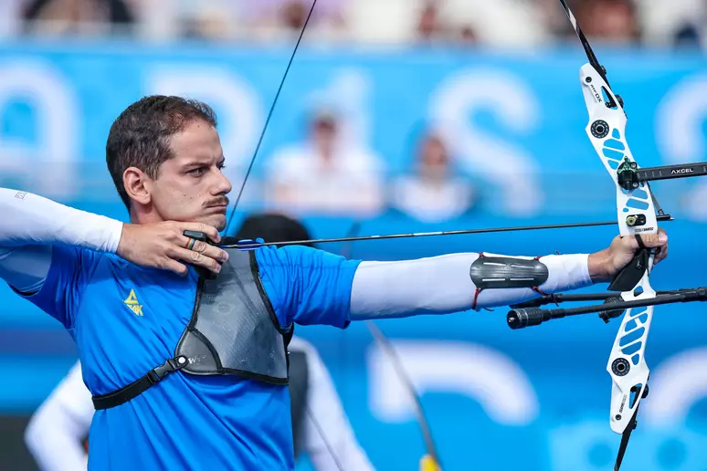 Marcus D'Almeida acabou não conseguindo superar adversário sul-coreano