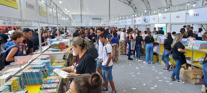 Em 2023, feiras de literatura foram sucesso no Rio em cidades como Paraty e Maricá
