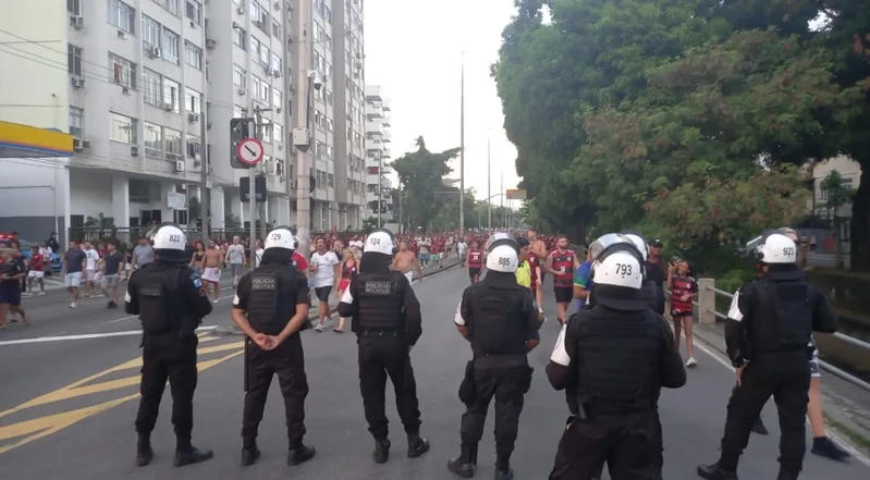 Imagem ilustrativa da imagem Polícia prende 72 torcedores de Flamengo e Fluminense