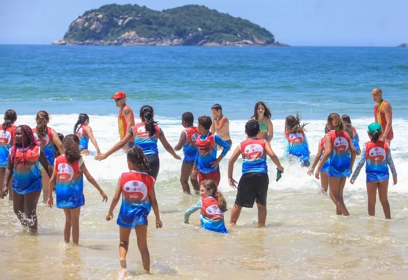 O Botinho é destinado a crianças de 7 a 17 anos de todo o Estado do Rio de Janeiro