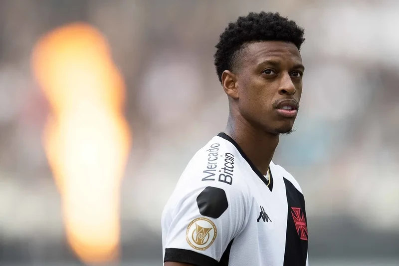 Robson Bambu não ficará no Vasco em 2024