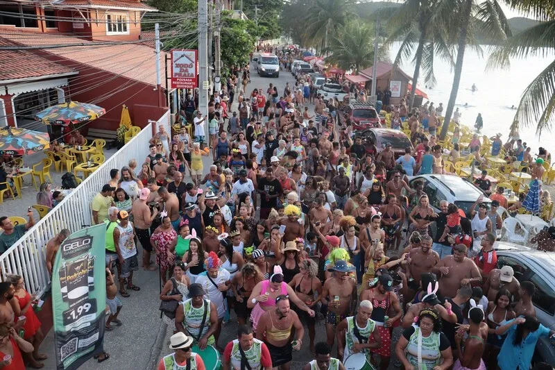 Para os pequenos foliões, a diversão estará garantida com a realização de matinê