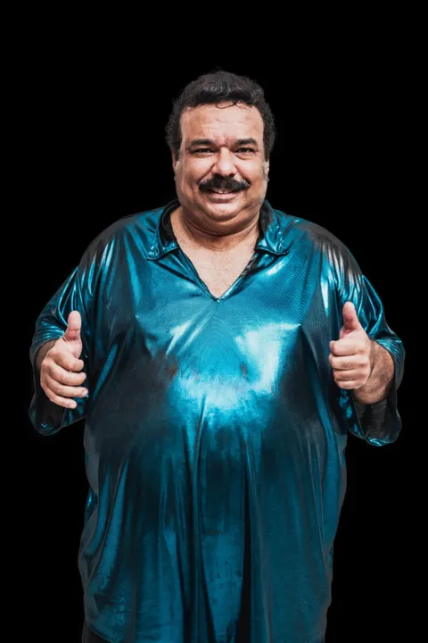 Victor Sávios e sua Banda Filhos do Síndico revisitarão os grandes sucessos e fases da carreira de Tim Maia