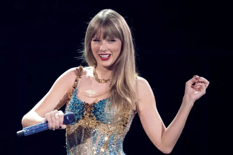 Primeiro show de Taylor Swift no Brasil aconteceu na sexta-feira (17)