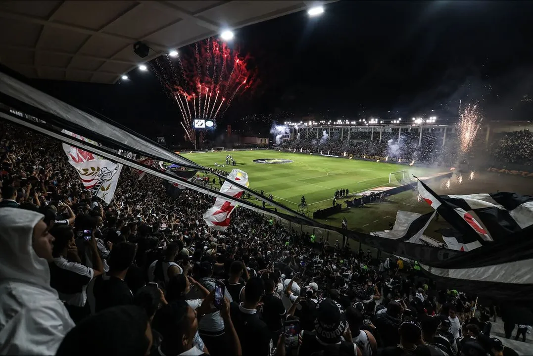 Jogo do Vasco contra o Juventude em São Januário