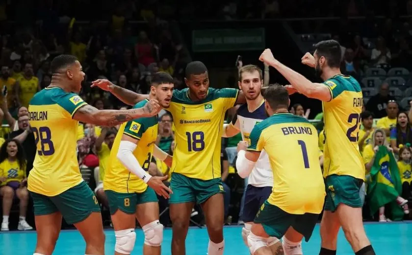 Em amistoso, a seleção masculina de vôlei bateu a Alemanha por 3 sets a 2