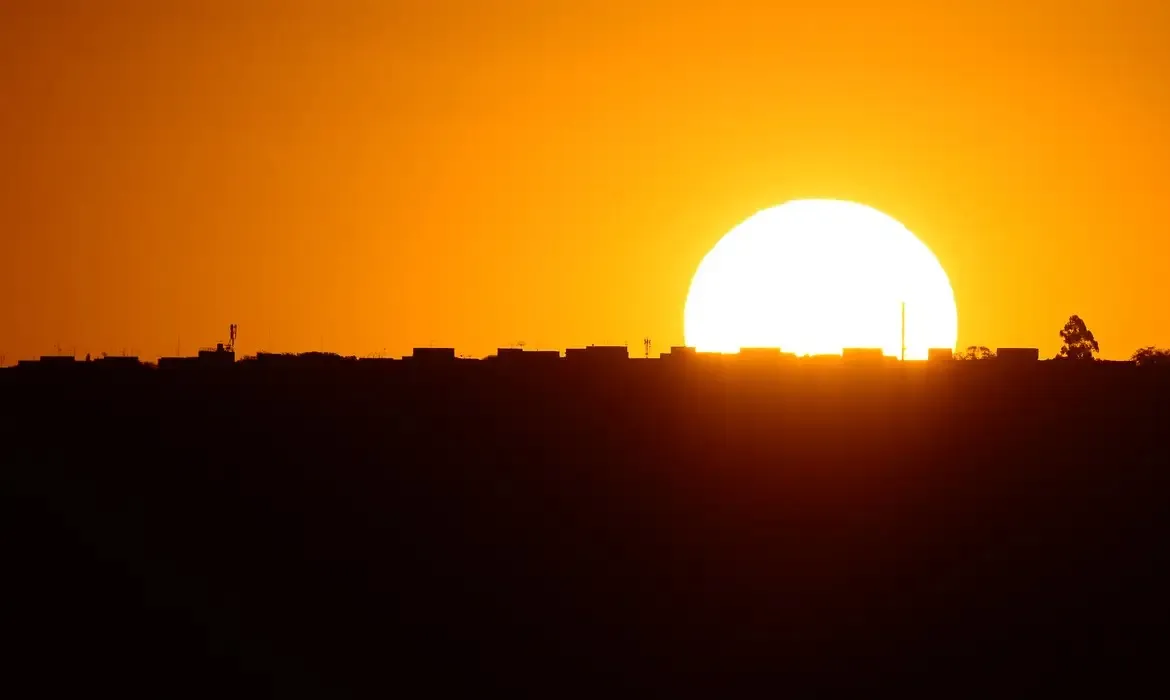 Governo Federal avalia a volta do horário de verão