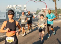 Neste ano, a Meia Maratona de Niterói incluiu uma nova categoria, a caminhada de 2,5Km, para atender uma antiga demanda do público