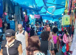 Rua da feira, no Alcântara, continua como um dos locais comerciais mais movimentados de São Gonçalo