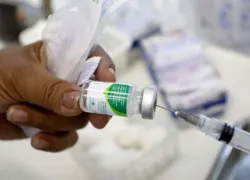 A Prefeitura de Niterói, através da Secretaria de Saúde, informou que mais de 45 mil pessoas foram imunizadas contra a Influenza